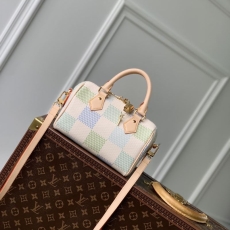 LV Shopping Bags